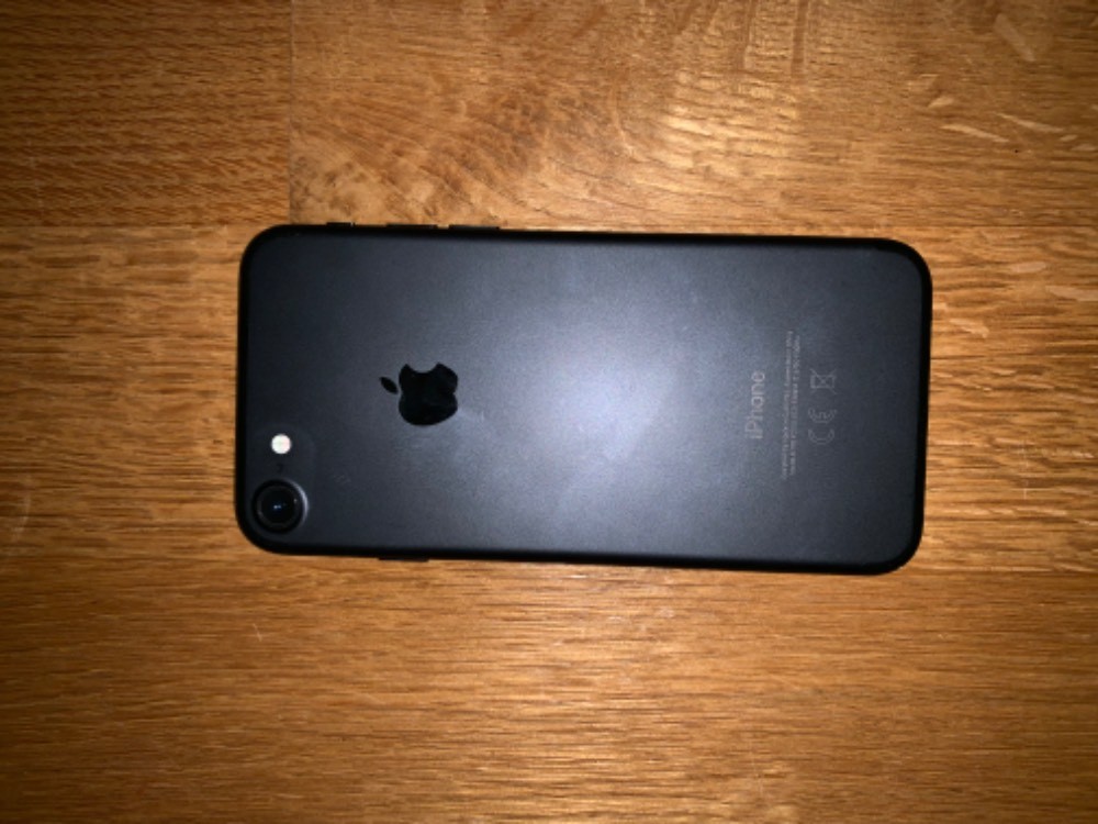 iPhone 7 32 go noir