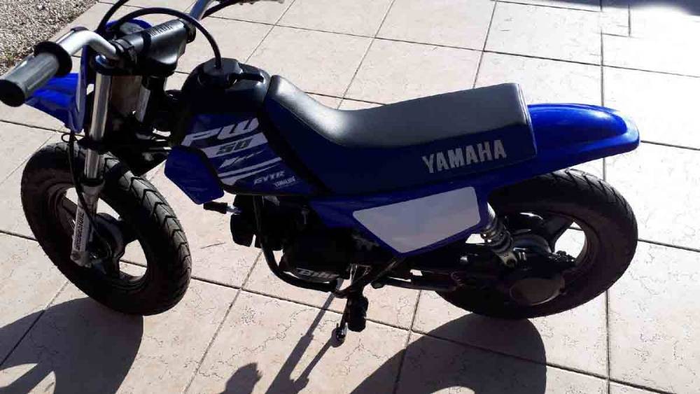 PW 50 Yamaha an 2017 état neuf
